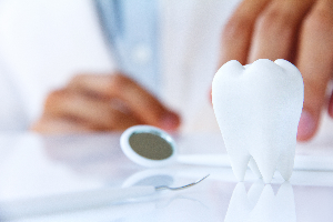 What You Need to Know About Adult Tooth Extraction